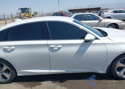 2018 Honda Accord Sport z USA, uszkodzony, nr VIN 1HGCV1F36JA042921